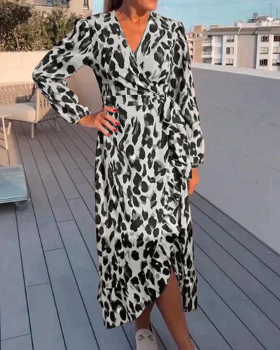 Tina - Kleid mit V-Ausschnitt