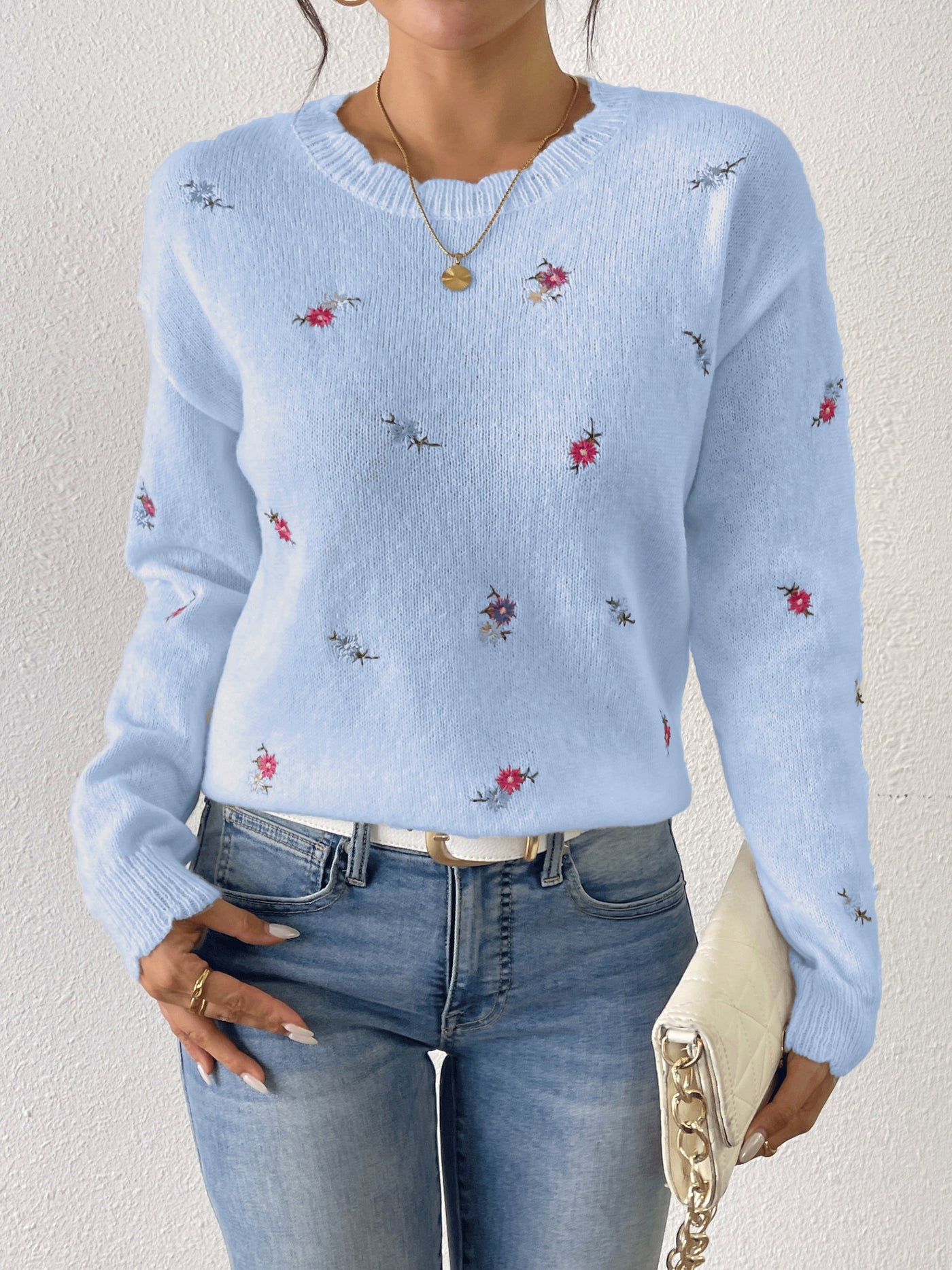 Clara™ | Blumenstickerei