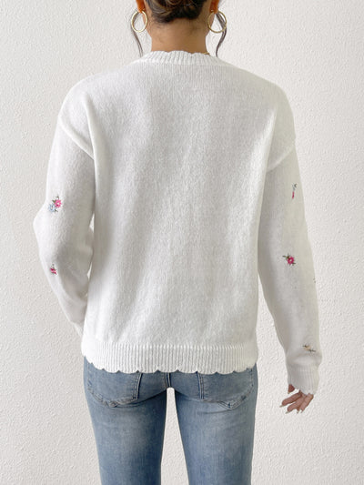 Clara™ | Blumenstickerei