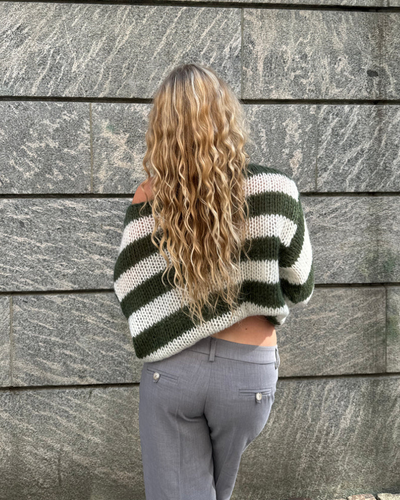 Louisa -  Gestrickter gestreifter Pullover