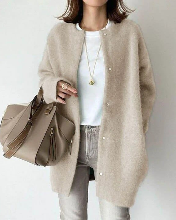 Katie - Strickjacke mit Knöpfen