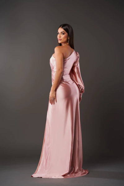 Kyara - Elegantes und raffiniertes Kleid